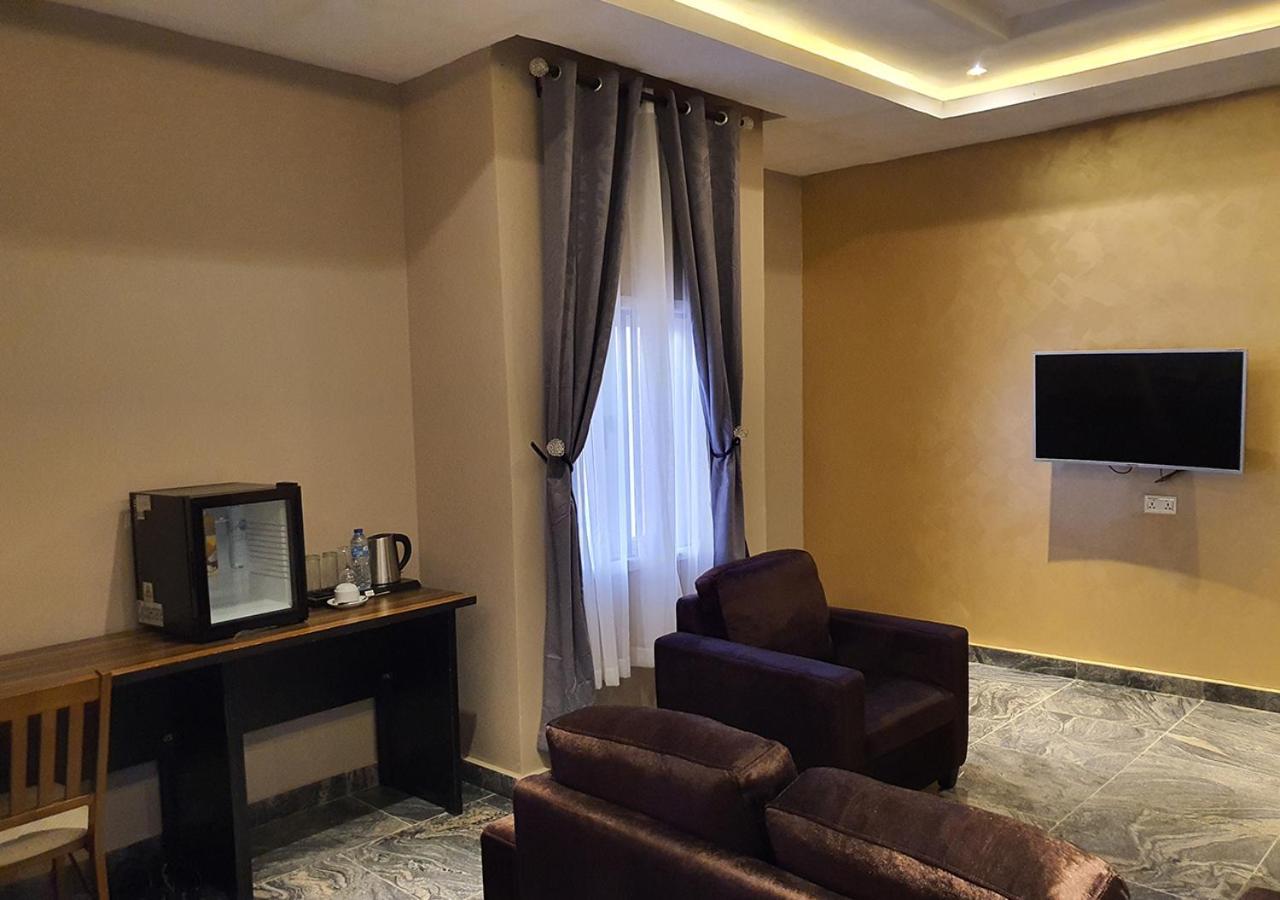 Residency Hotel Lagos Airport Dış mekan fotoğraf